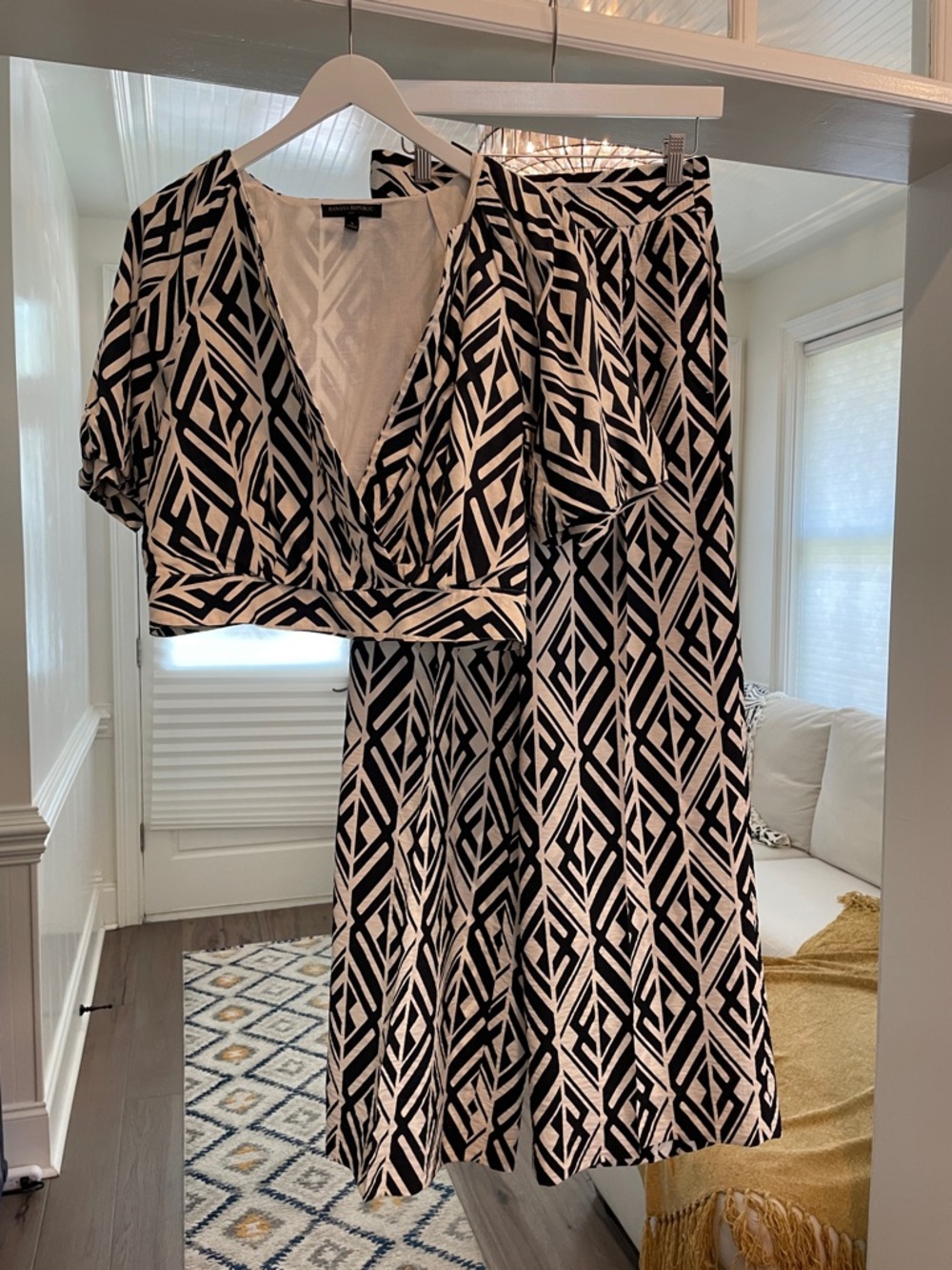 Black and White Geometric Two-Piece Set